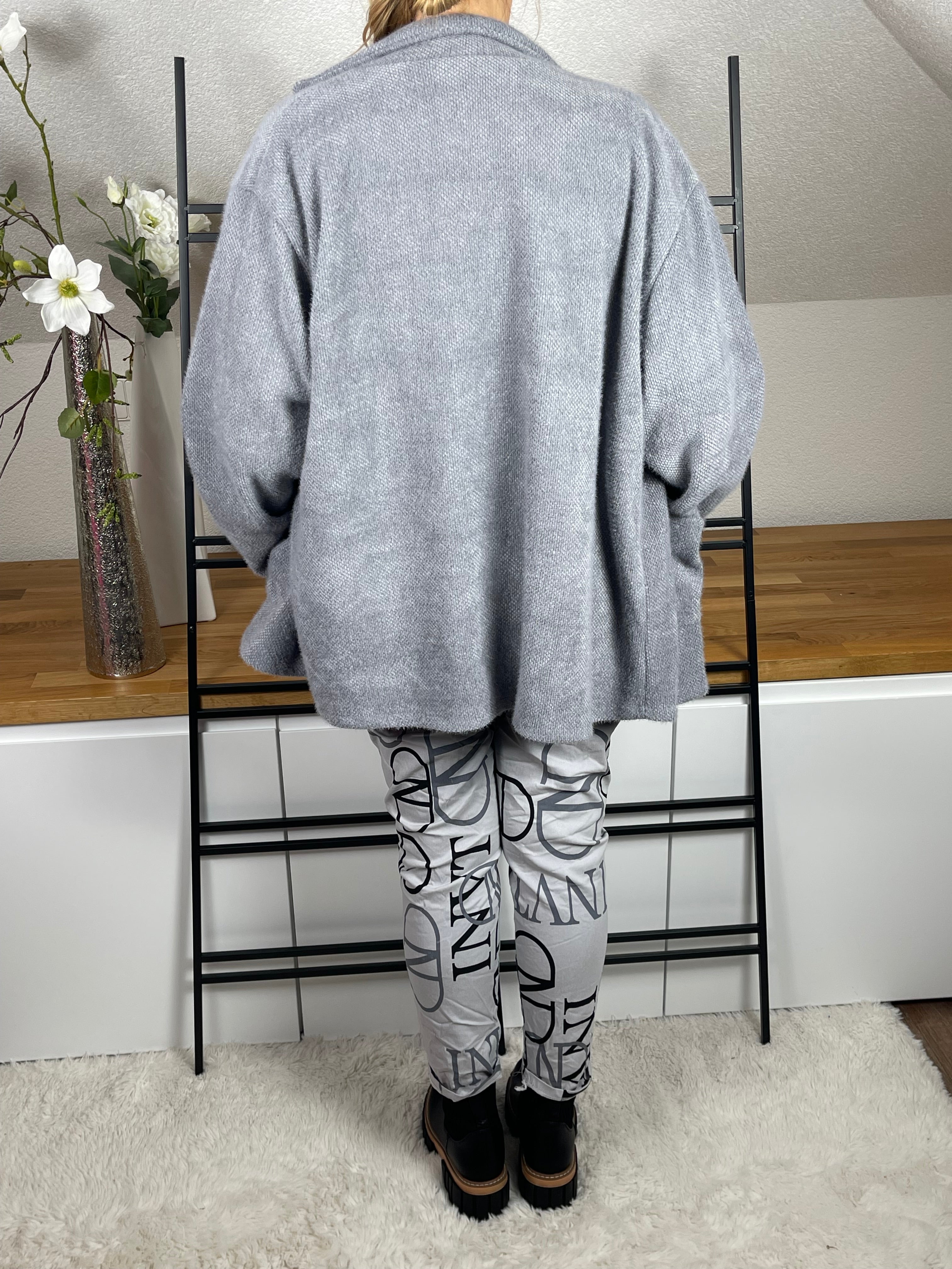 !!!!KEINE RETOURE MÖGLICH!!!!
Blazer „Chic“ Einheitsgrösse Gr. 42- 46