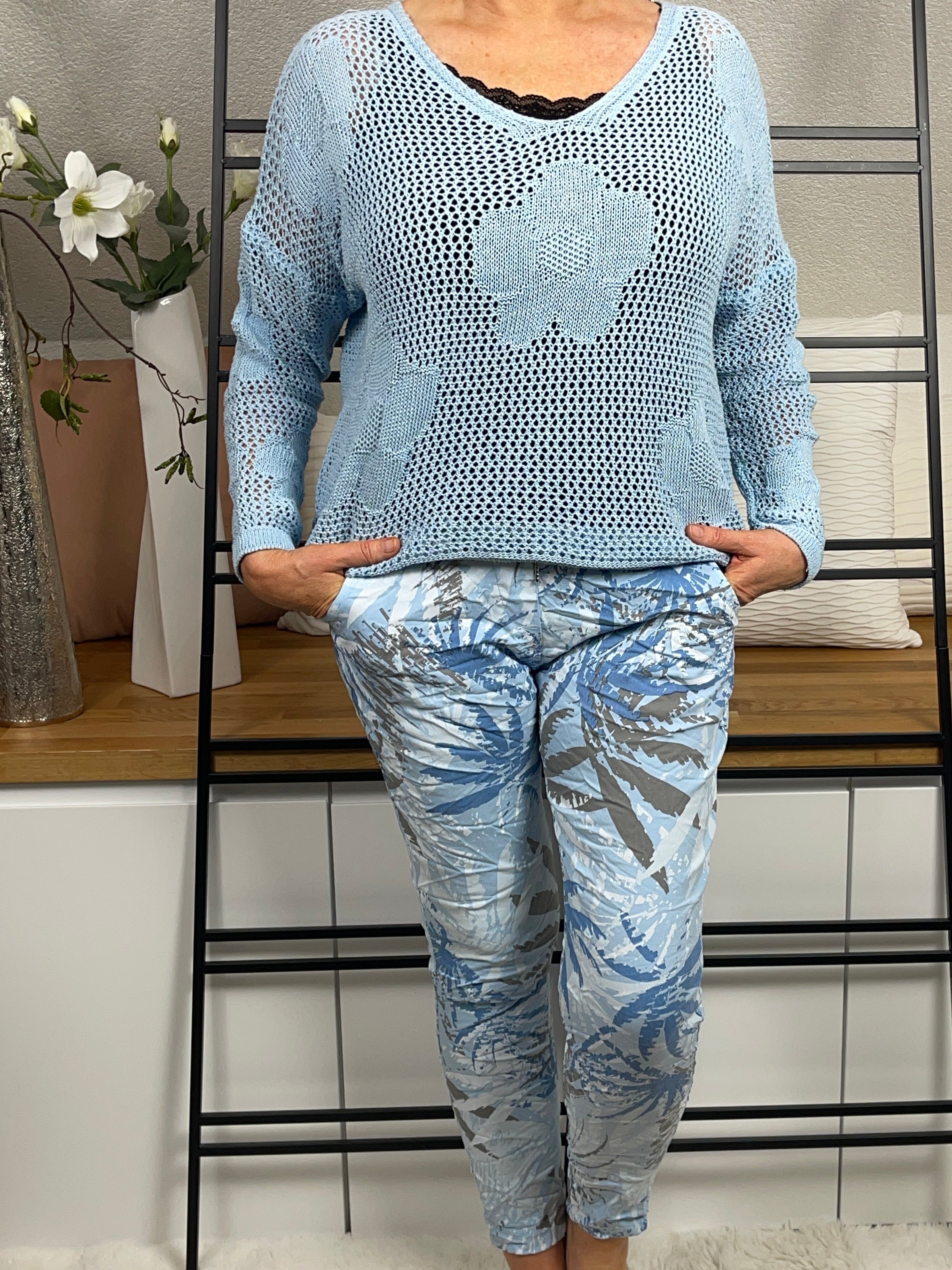 !!!!KEINE RETOURE MÖGLICH!!!!
Damen - Jogpant „Summer“ Einheitsgröße von Gr. 38 - 42 in 4 Farben