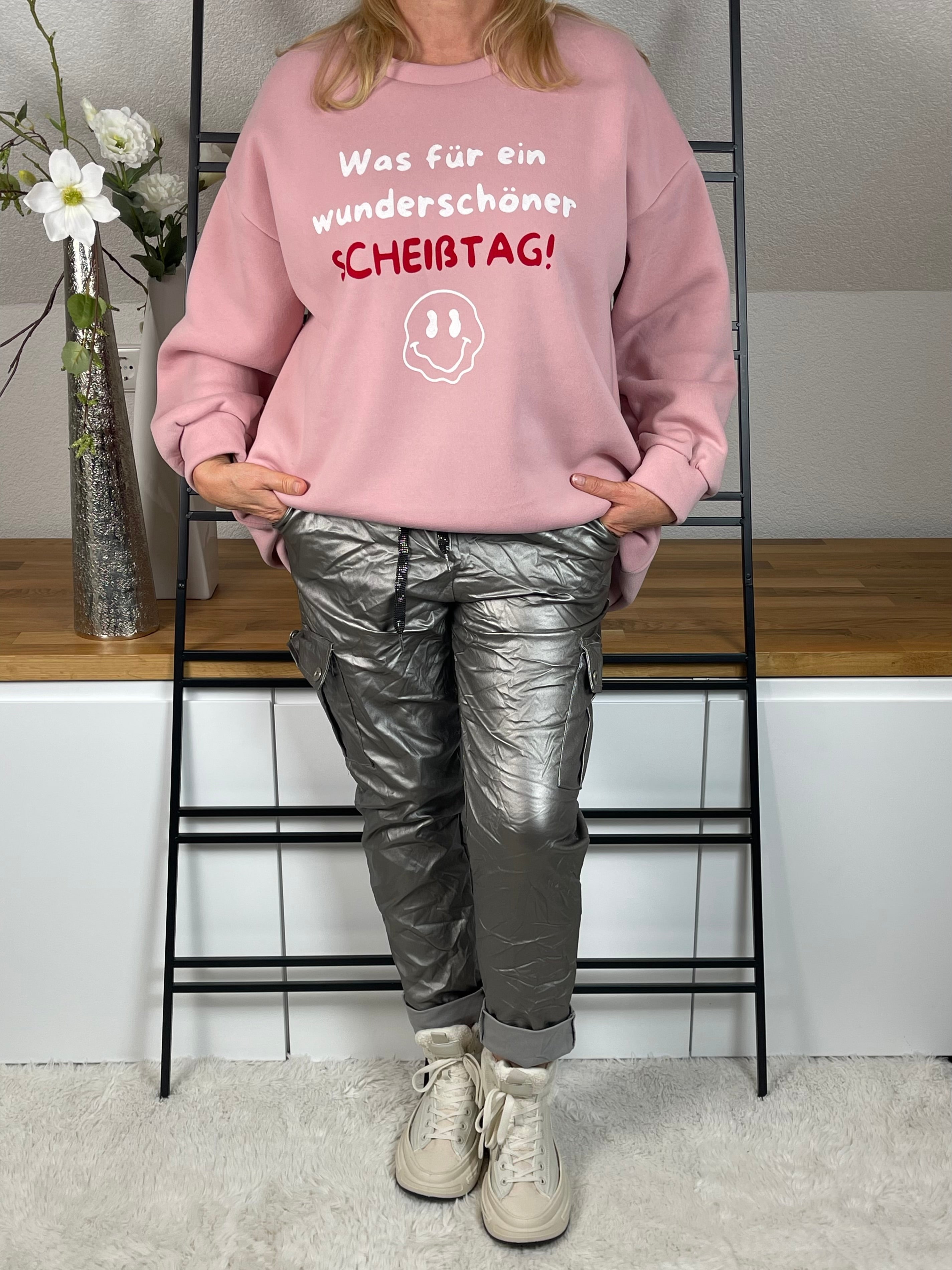 !!!!Keine RETOURE MÖGLICH!!! Sweater „Was für ein wunderschöner Scheißtag“ Einheitsgrösse Gr. 40 - 48+