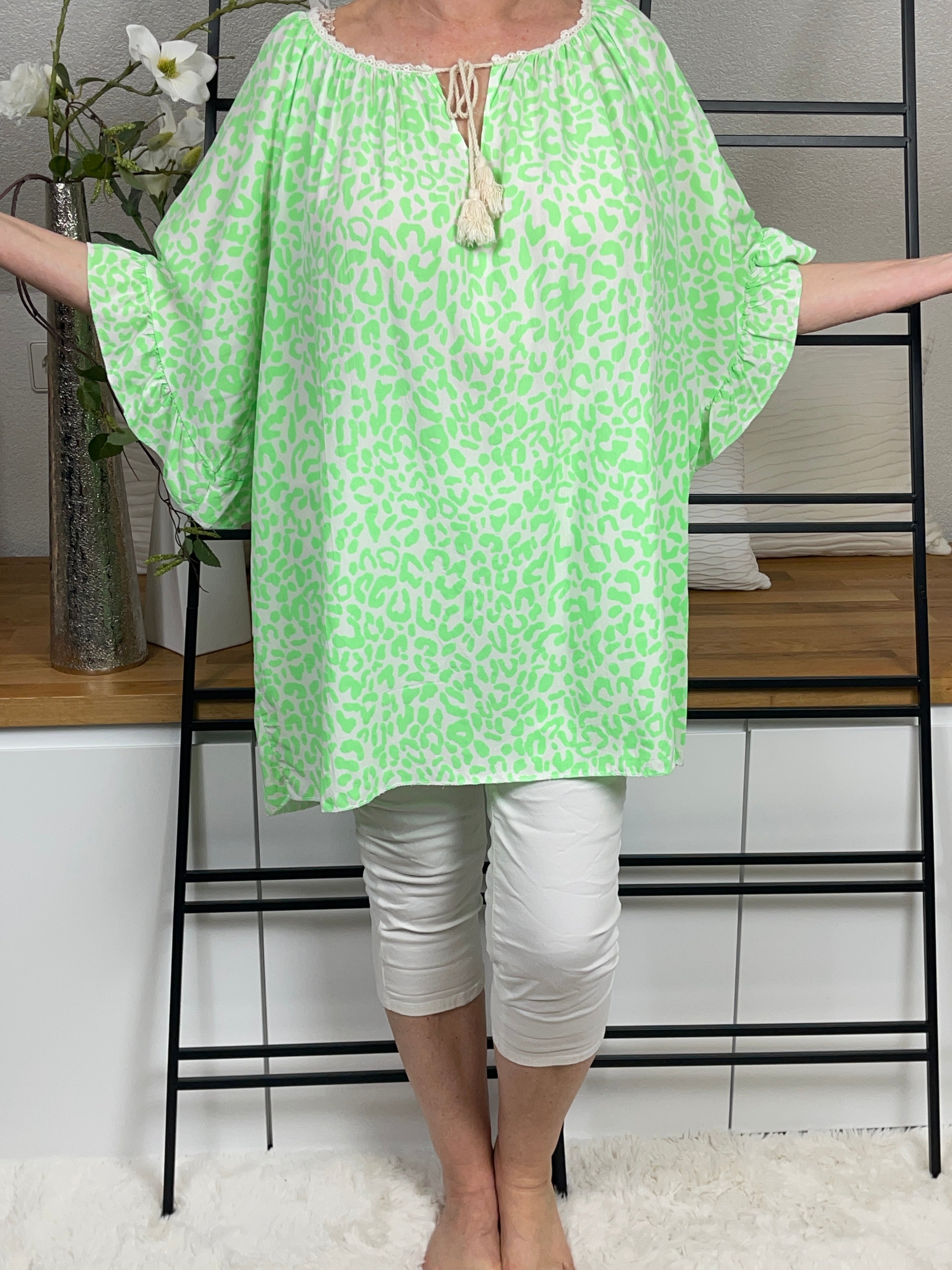 Damen Tunika mit „Animal Print“ Einheitsgrösse Gr. 44 - 48+ in 4 Farben