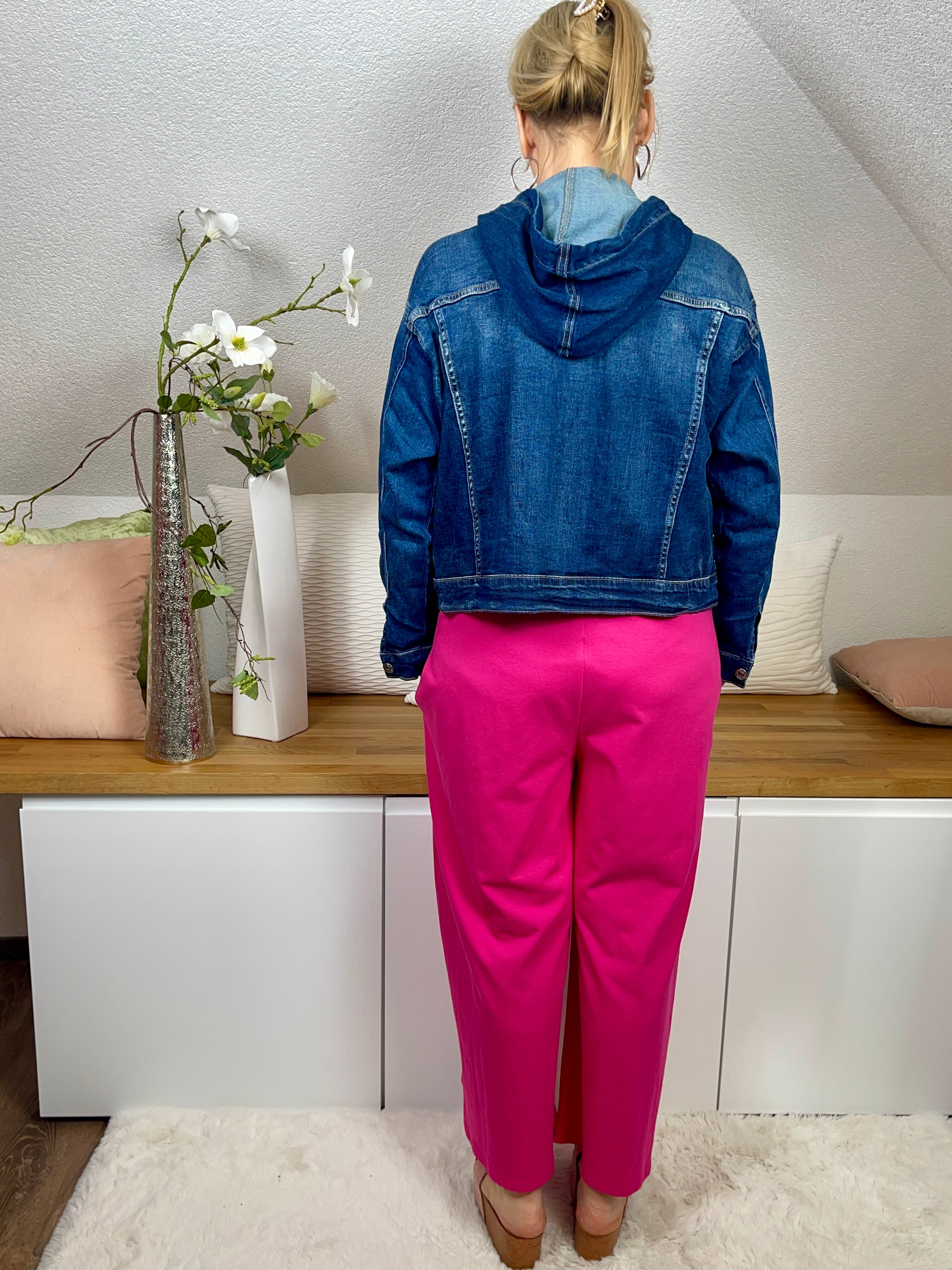 Damen Kurz / Jeans - Jacke mit Kapuze Gr. 38 - 44