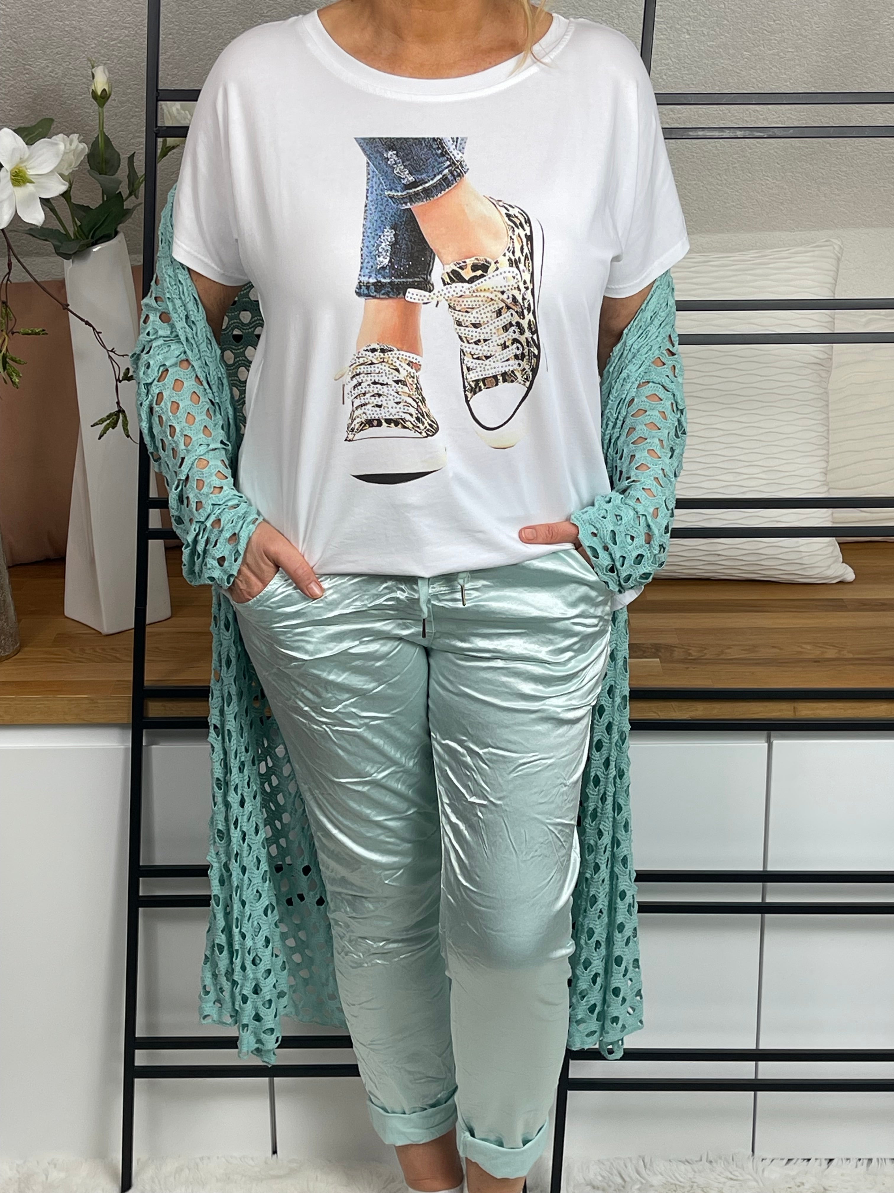 T - Shirt „Sneaker“ Einheitsgrösse Gr. 36 - 42/44 in 5 Farben