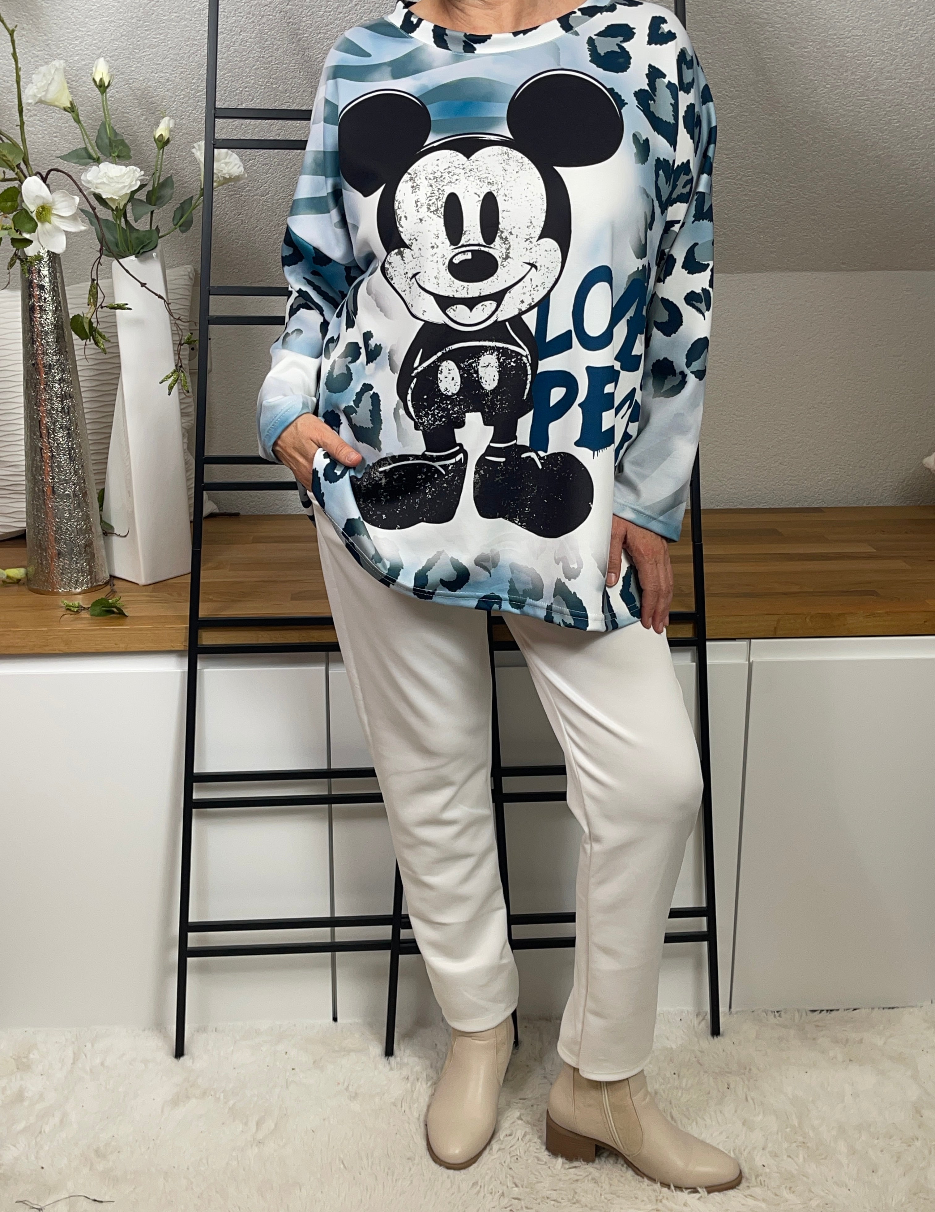 Damen -Pullover „Mickey Mouse“ Einheitsgrösse Gr. 42 - 48 in 2 Farben