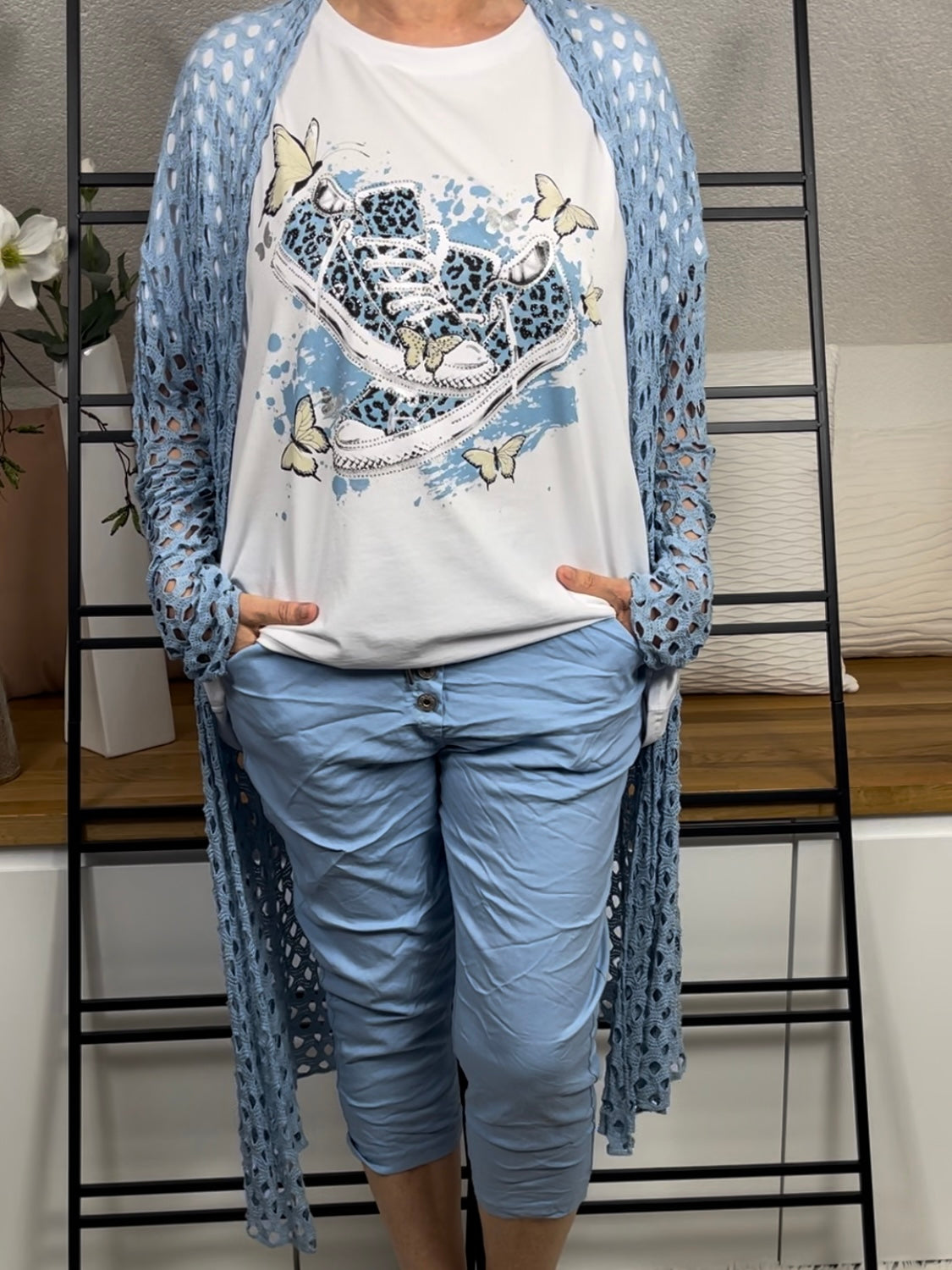 Damen T - Shirt „Sneaker“ Einheitsgrösse Gr. 44 - 48 in 4 Farben