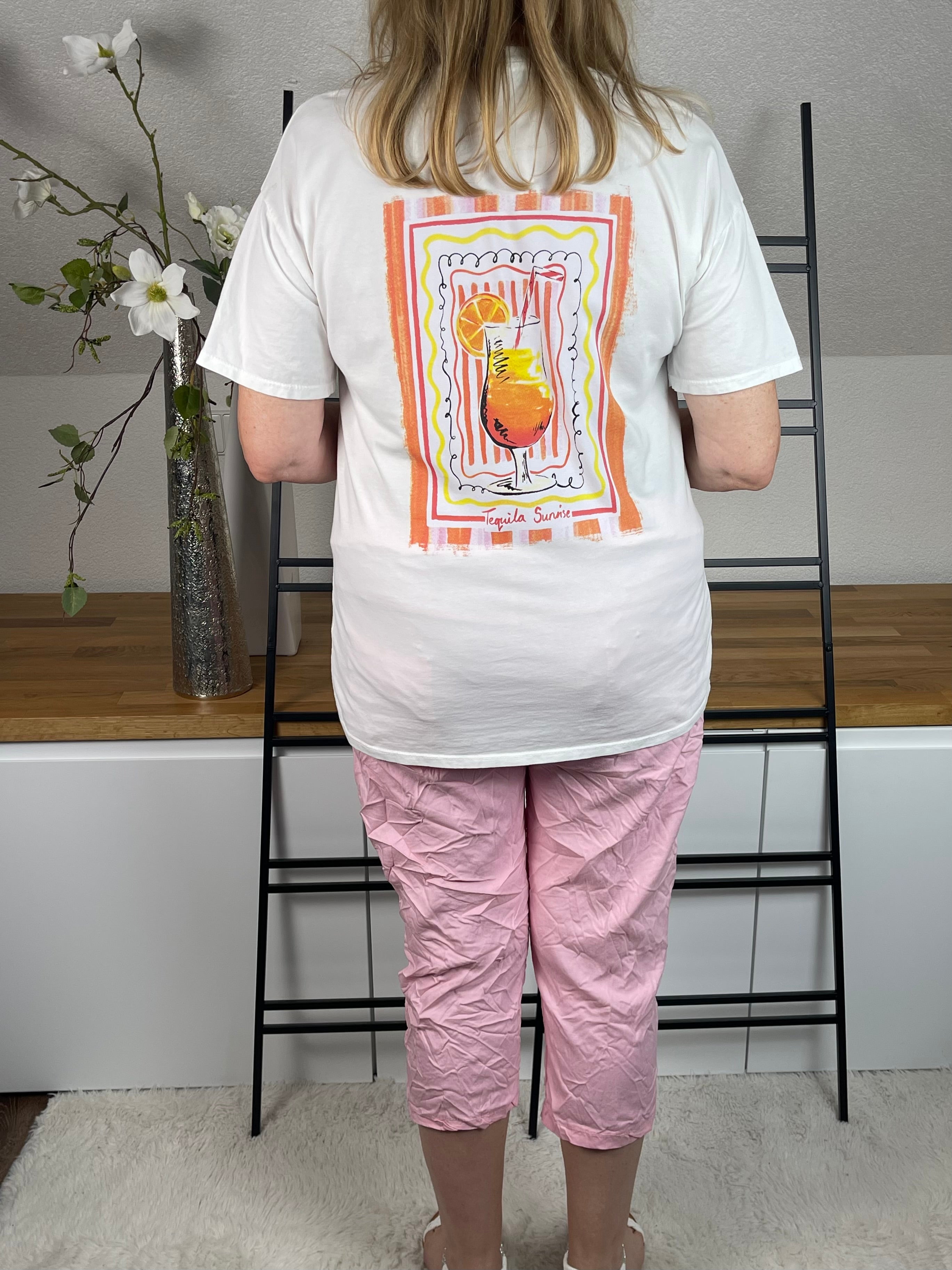 !!!KEINE RETOURE MÖGLICH!!! T - Shirt „Woman“ Einheitsgrösse Gr. 38 - 42/44 in 3 Farben