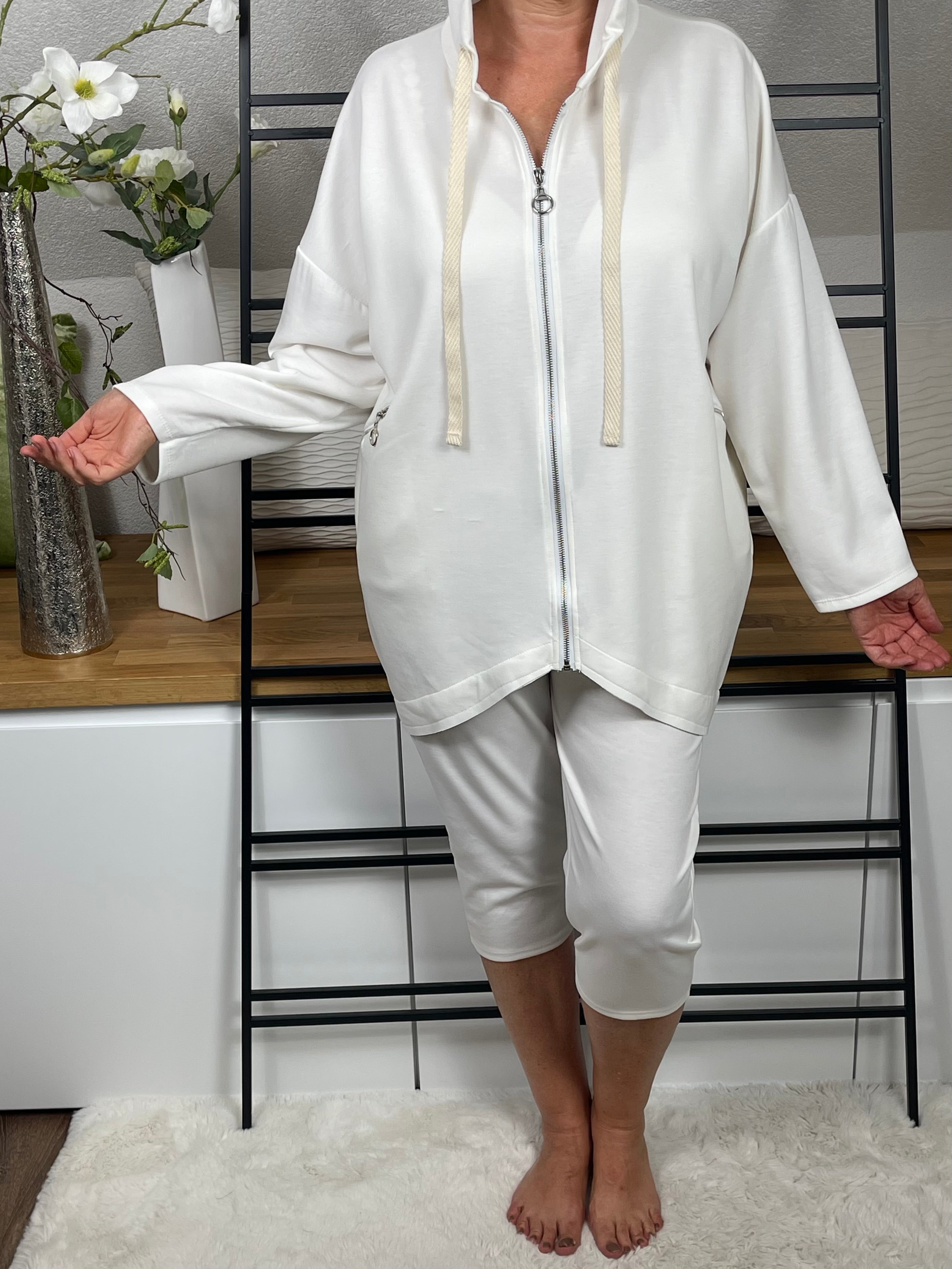 Damen Sweat - Jacke „Mickey“ mit Kapuze Einheitsgrösse Gr. 38 - 46 in 3 Farben