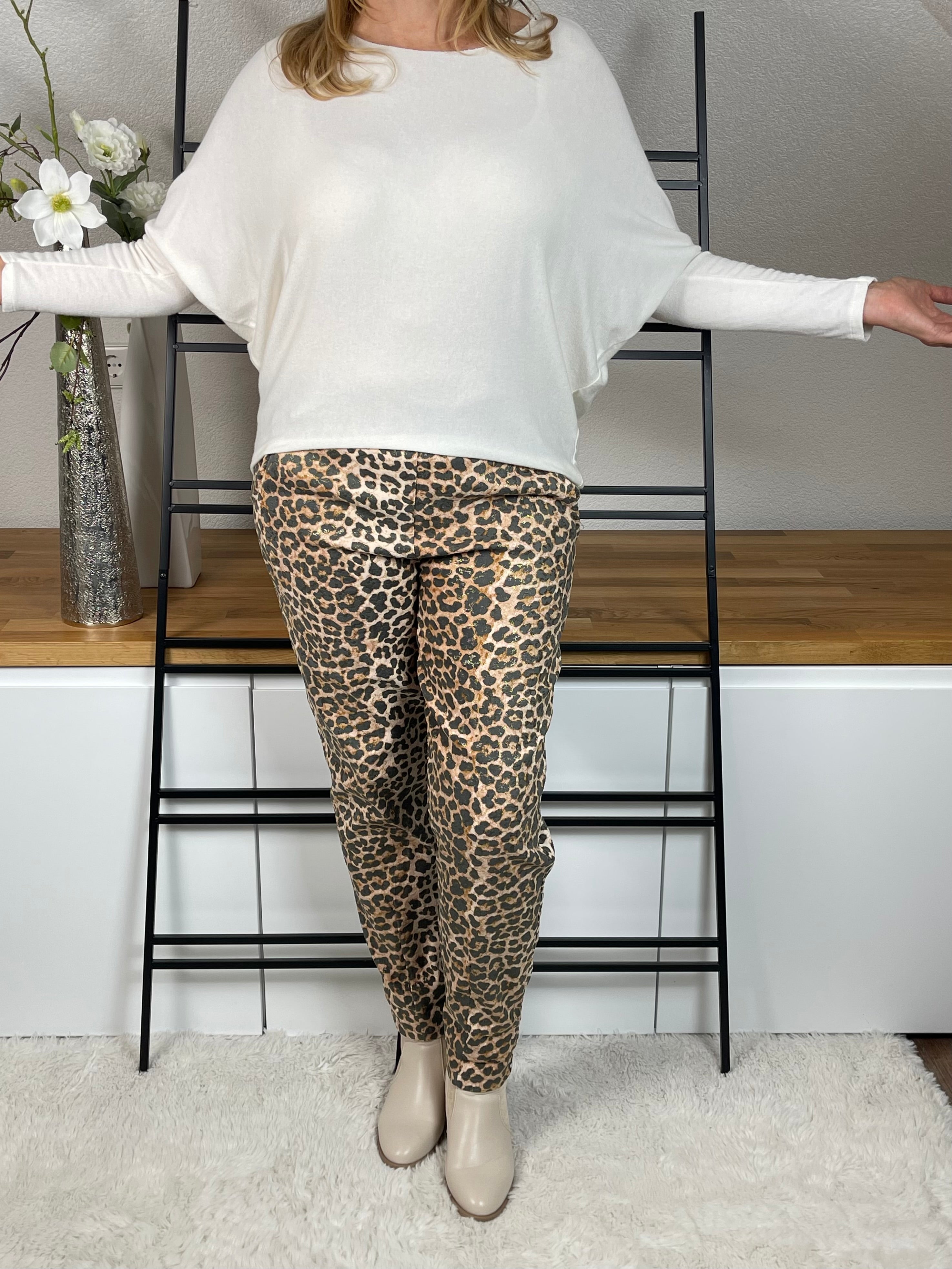!!!!KEINE RETOURE MÖGLICH!!!!
Pullover „Bea“ Einheitsgröße Gr. 36 - 40