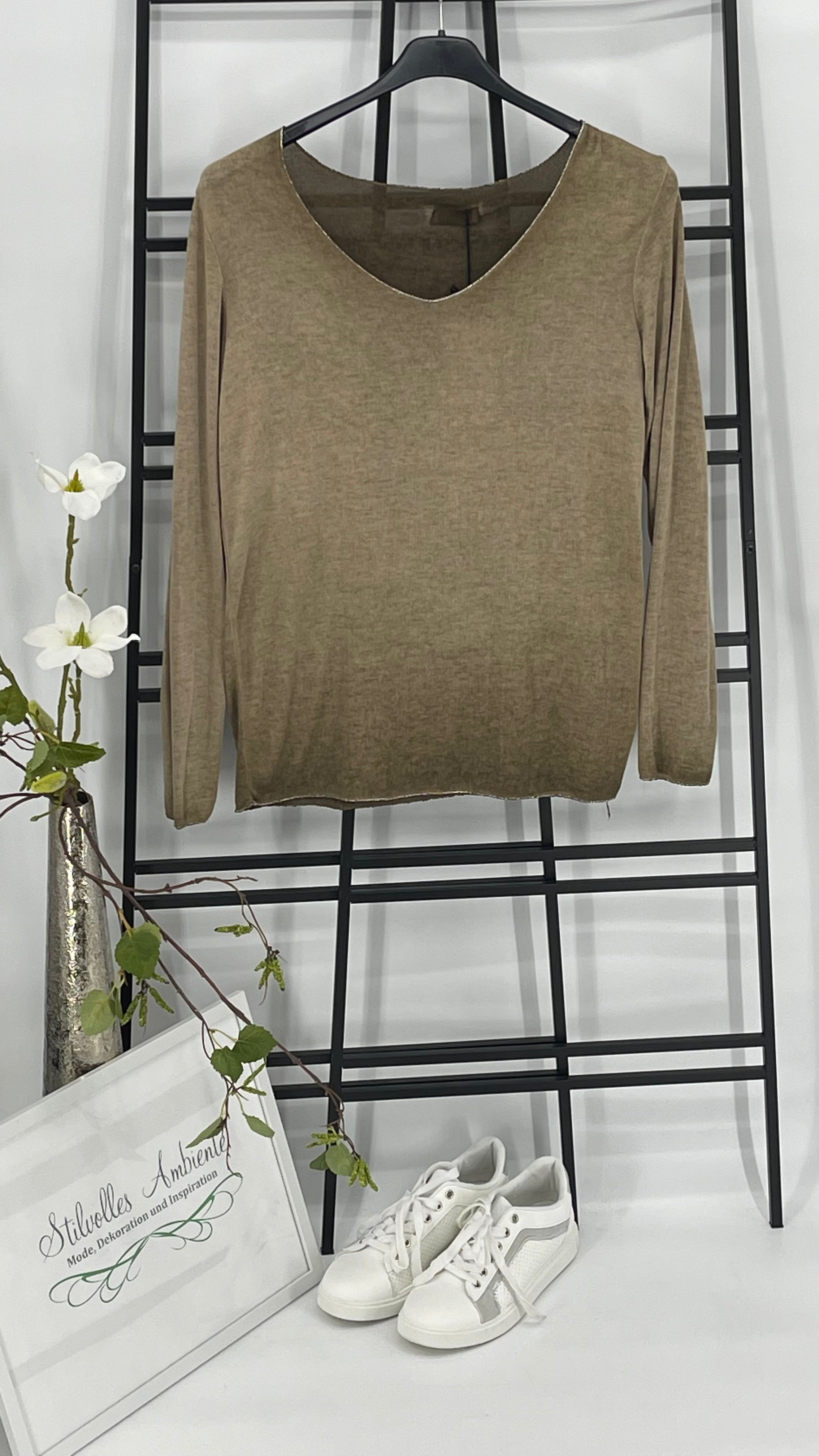 !!!!KEINE RETOURE MÖGLICH!!!!
Shirt Einheitsgrösse Gr. 36 - 38/40