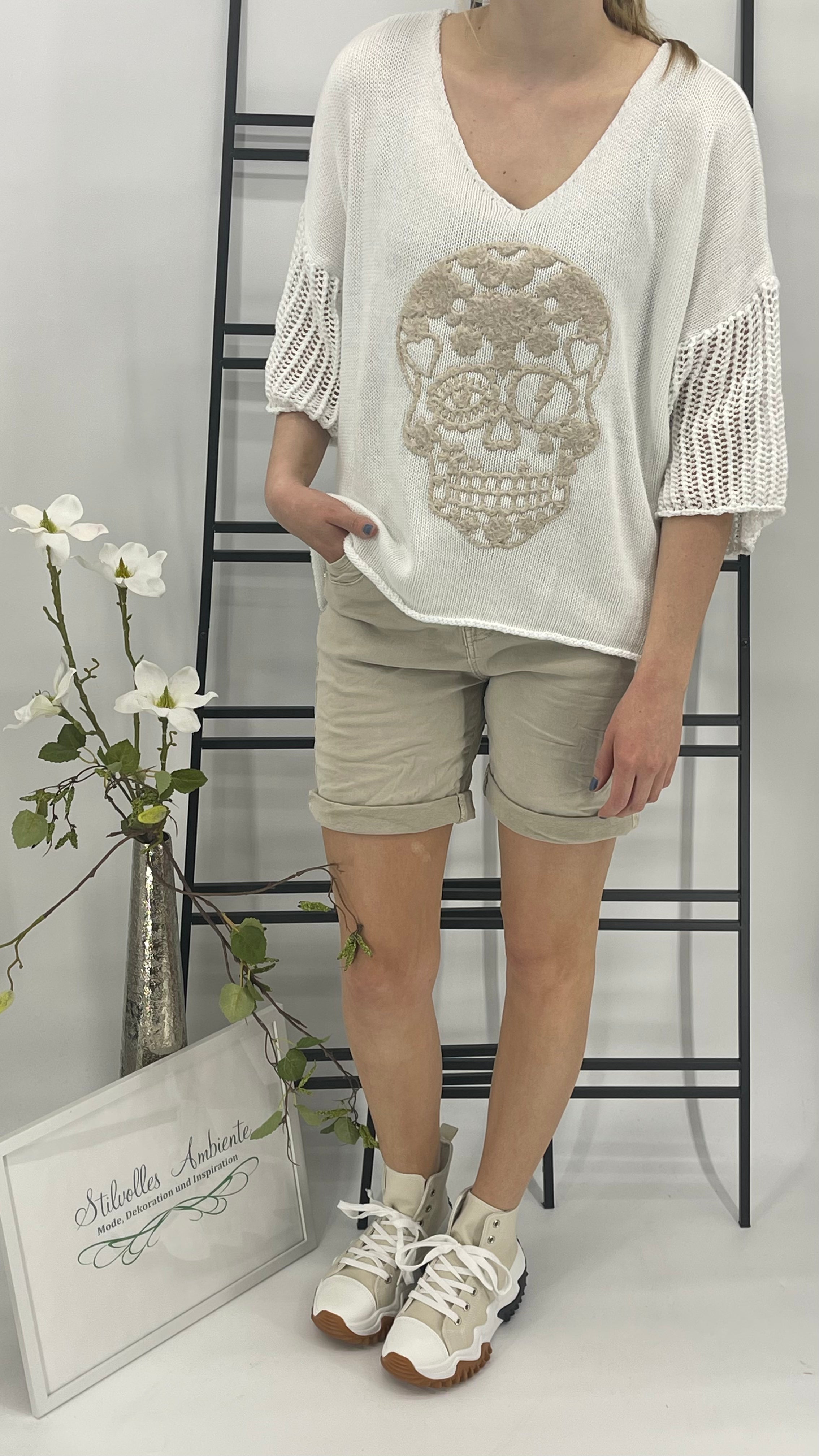 !!!!KEINE RETOURE MÖGLICH!!!!
Jeans - Short Gr. 34 - 42
