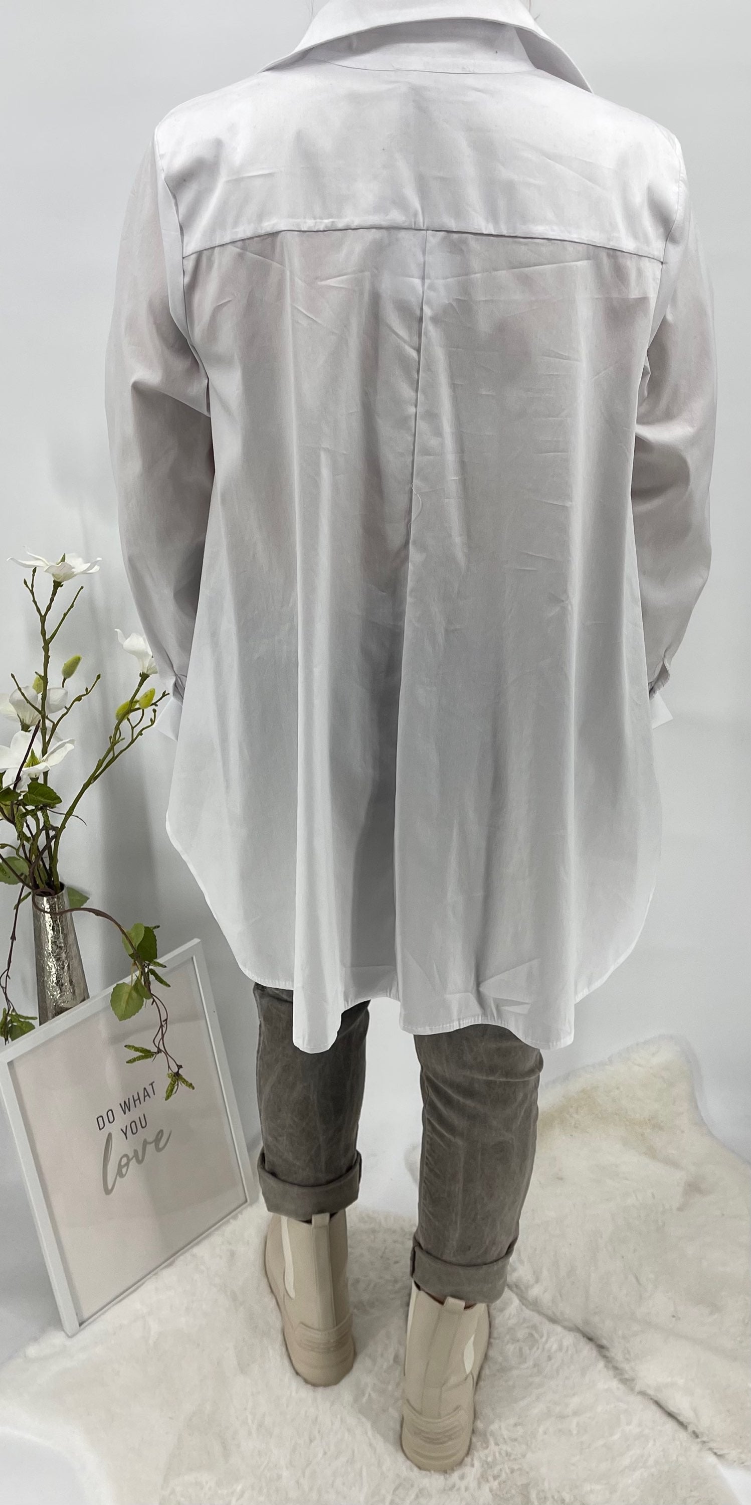 !!!!KEINE RETOURE MÖGLICH!!!!
Bluse von „Esvivid“ Gr. 34 - 44