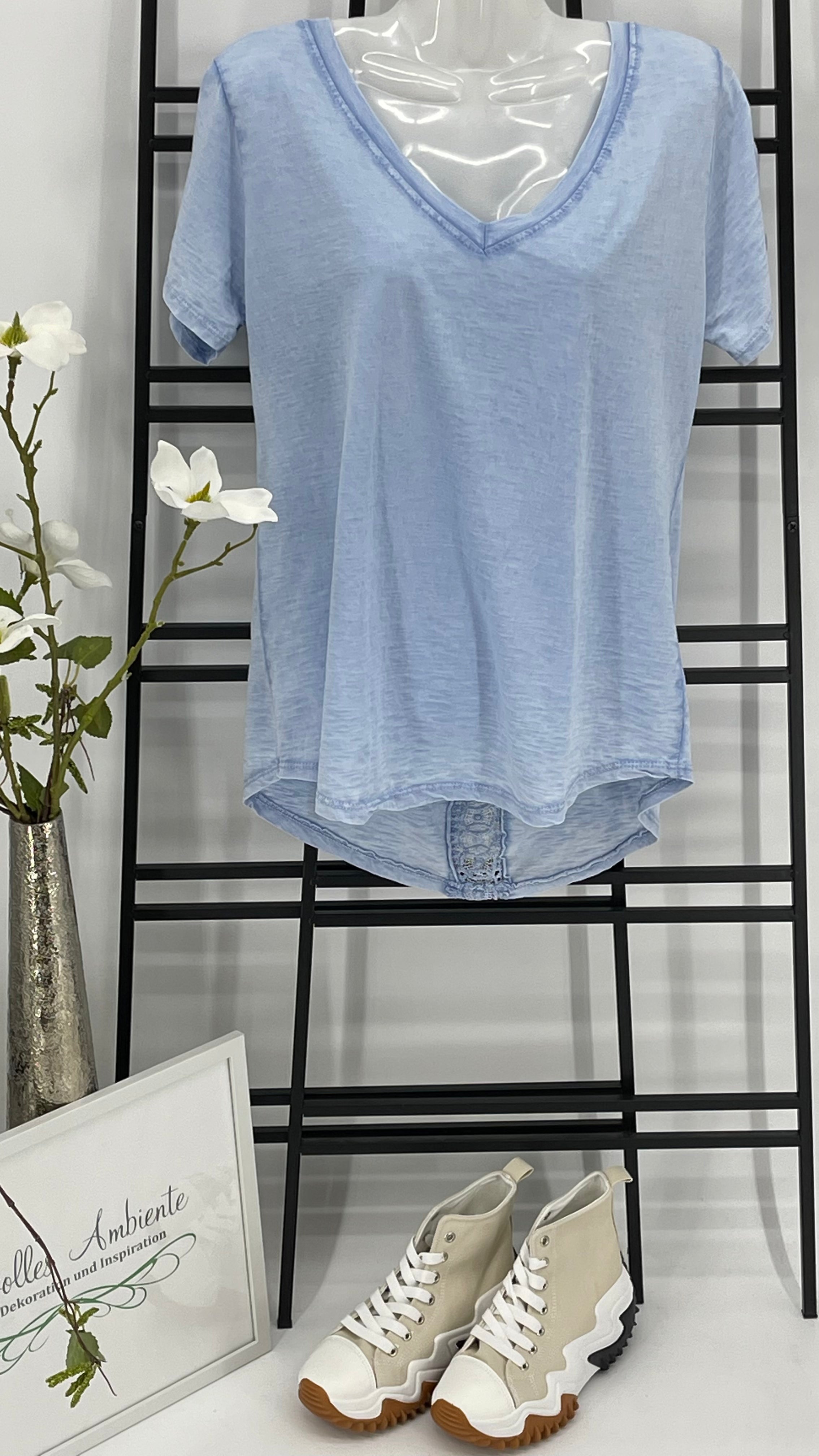 !!!!KEINE RETOURE MÖGLICH!!!!
T - Shirt mit Rückenspitze Einheitsgrösse Gr. 36 - 40/42 in 3 Farben