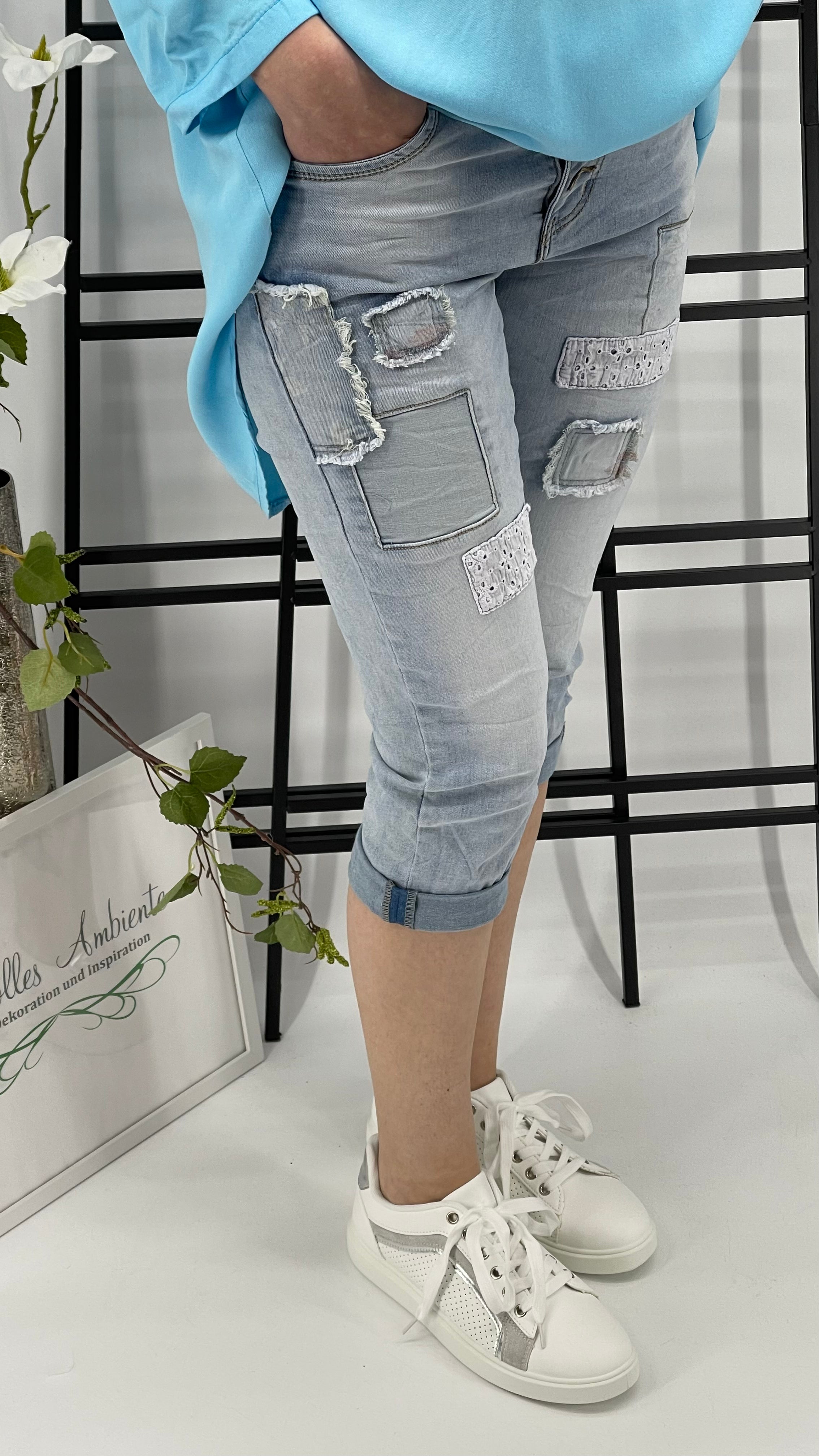 !!!!KEINE RETOURE MÖGLICH!!!!
3/4 Jeans Gr. 34 - 42