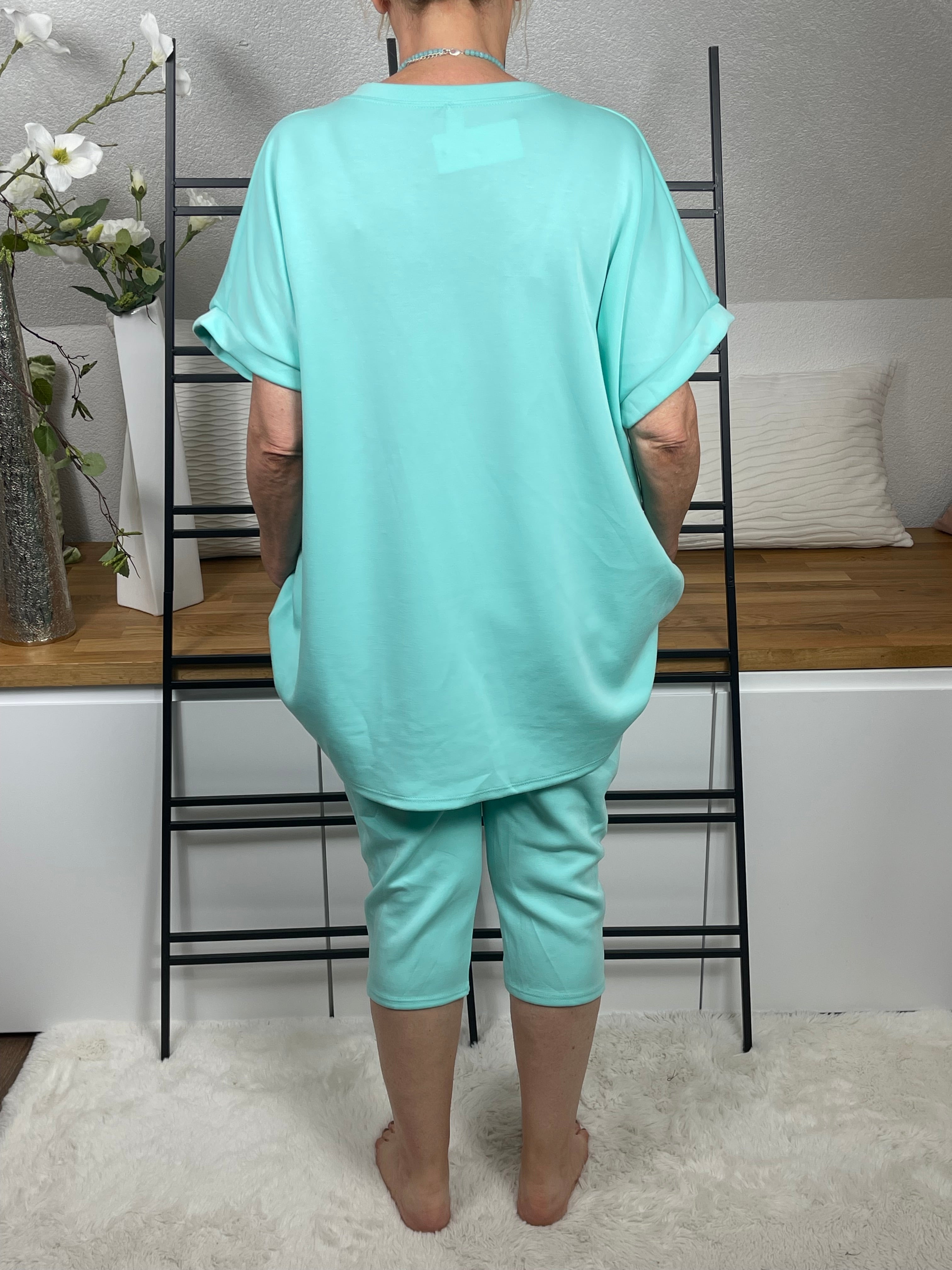!!!!Lieferzeit ca. 7 - 10 Tage!!!!Damen T - Shirt „Fluffi“ Einheitsgrösse Gr. 42 - 48 in 8 Farben