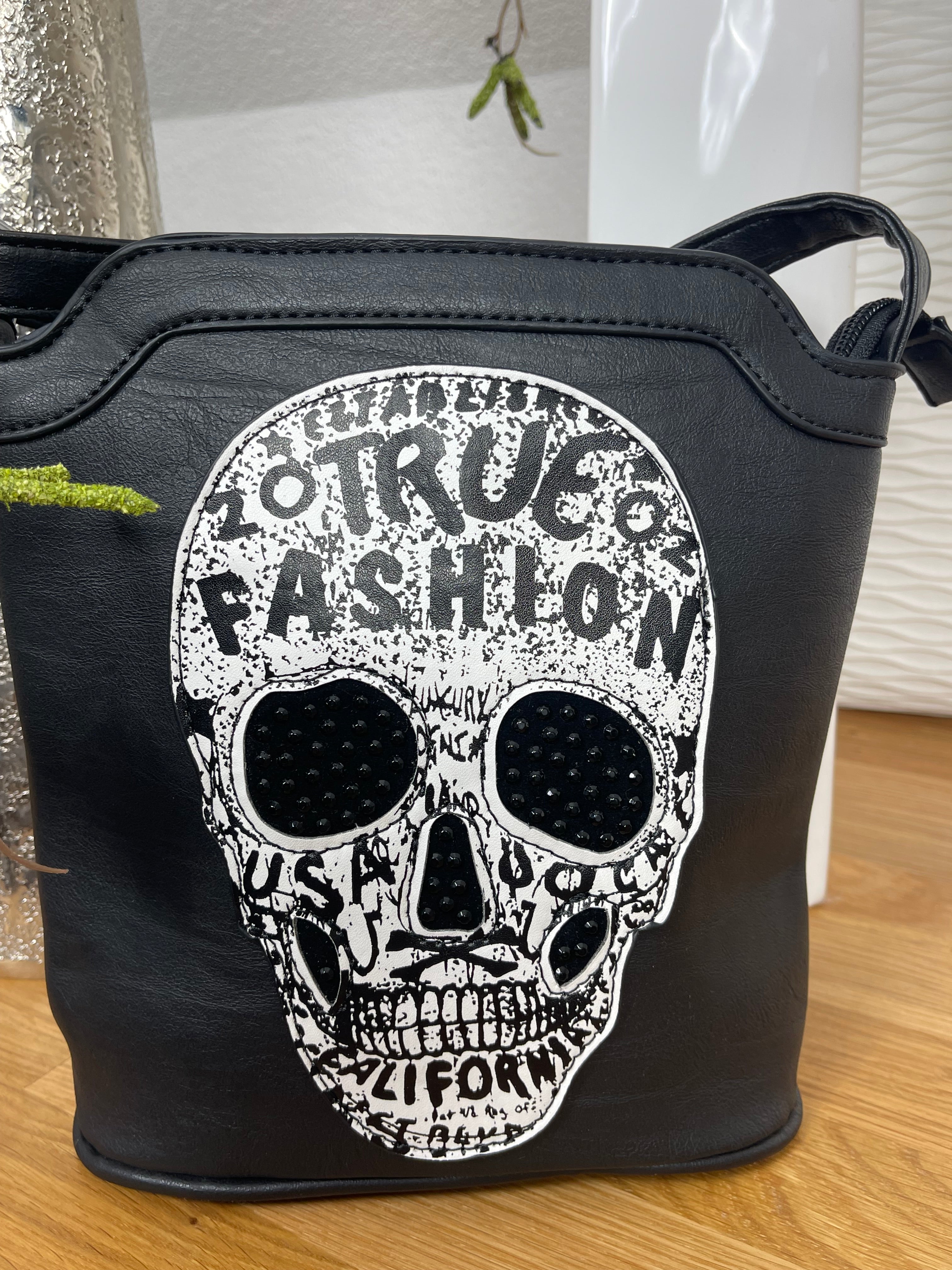 Hochwertige Tasche „Skull“ in schwarz