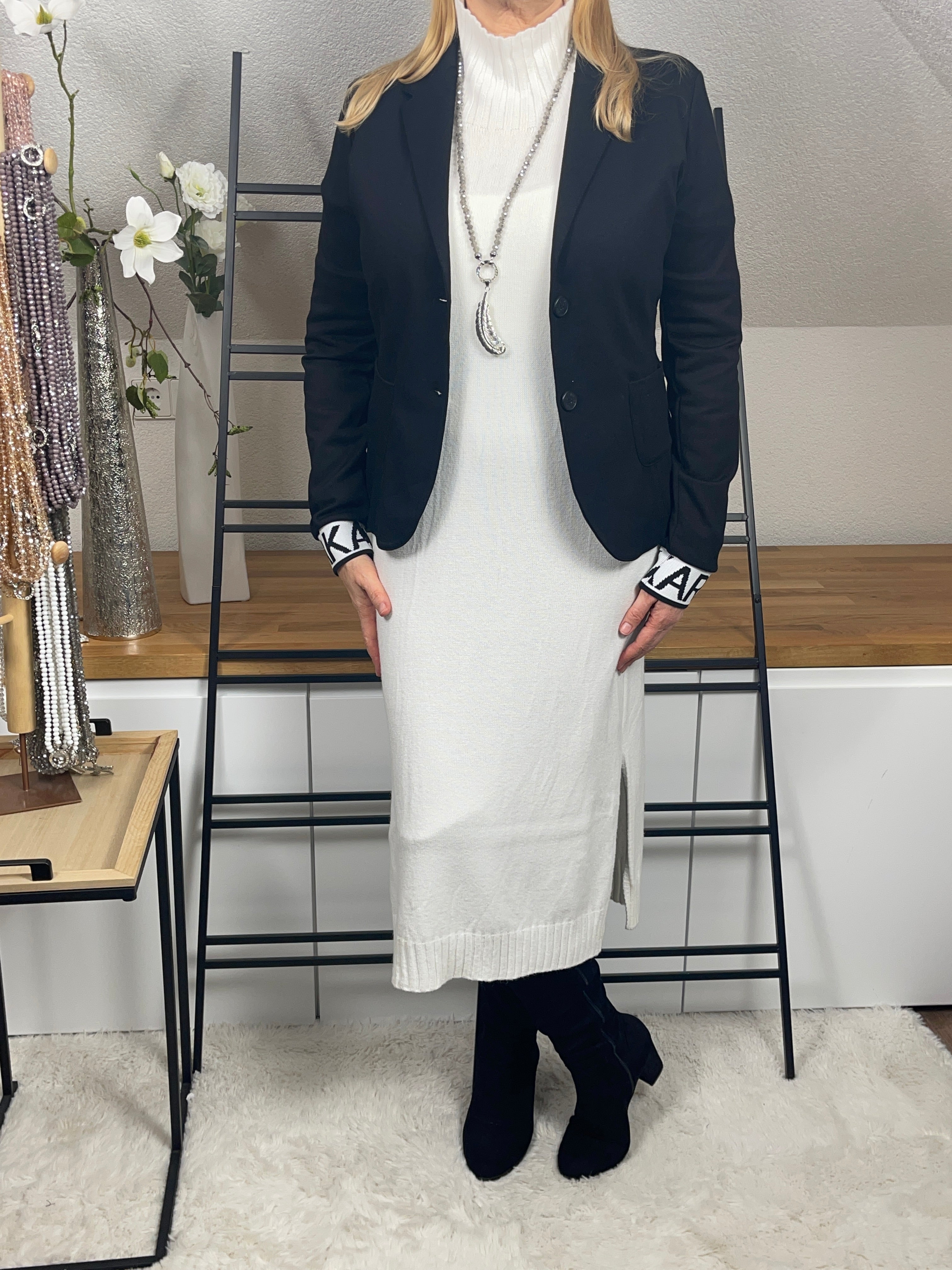 Damen- Strick - Kleid in 2 Farben