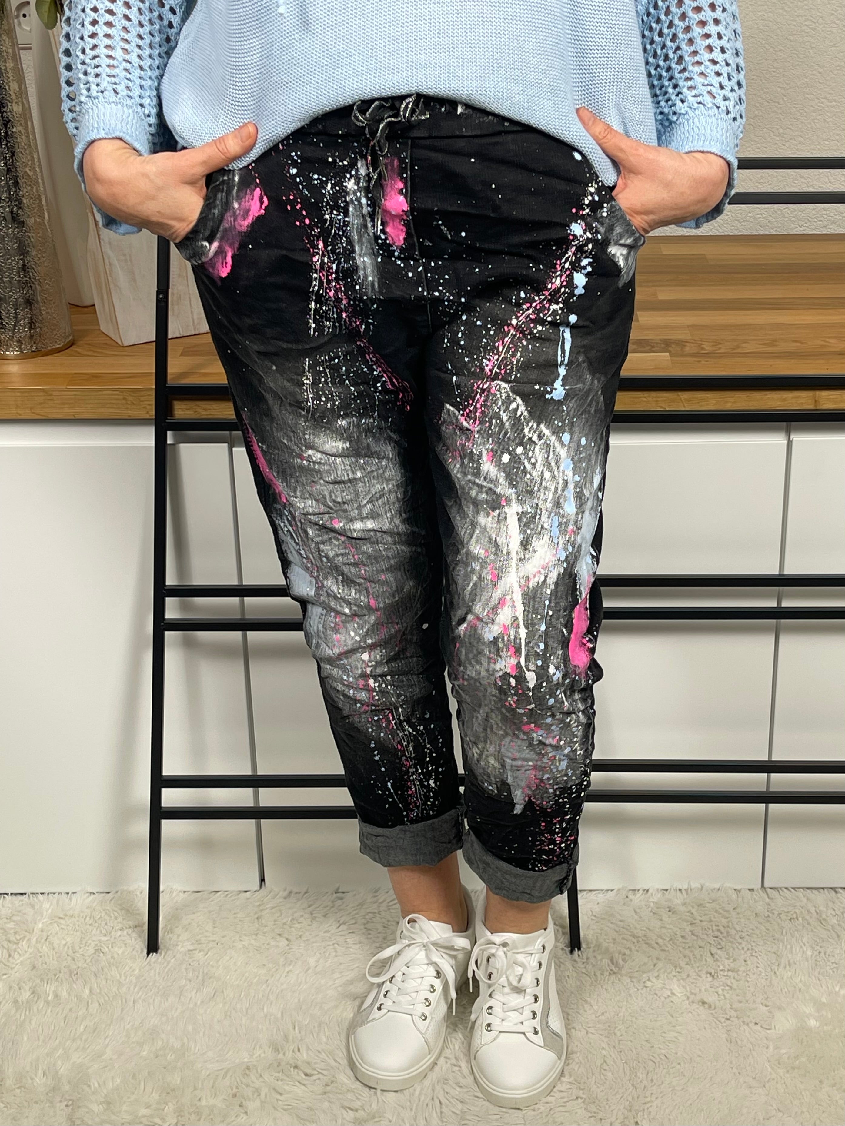 Damen - Jeans - Jogpant im Farbspritzer Design Einheitsgröße Gr. 38 - 46 in schwarz - bunt