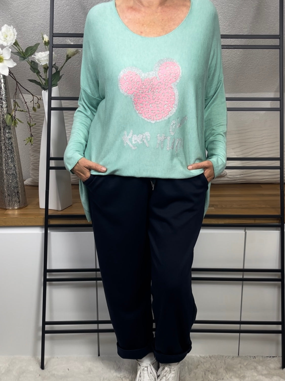 Damen -Feinstrick - Pullover „Mickey Mouse“ Einheitsgrösse Gr. 38 - 48 in 4 Farben