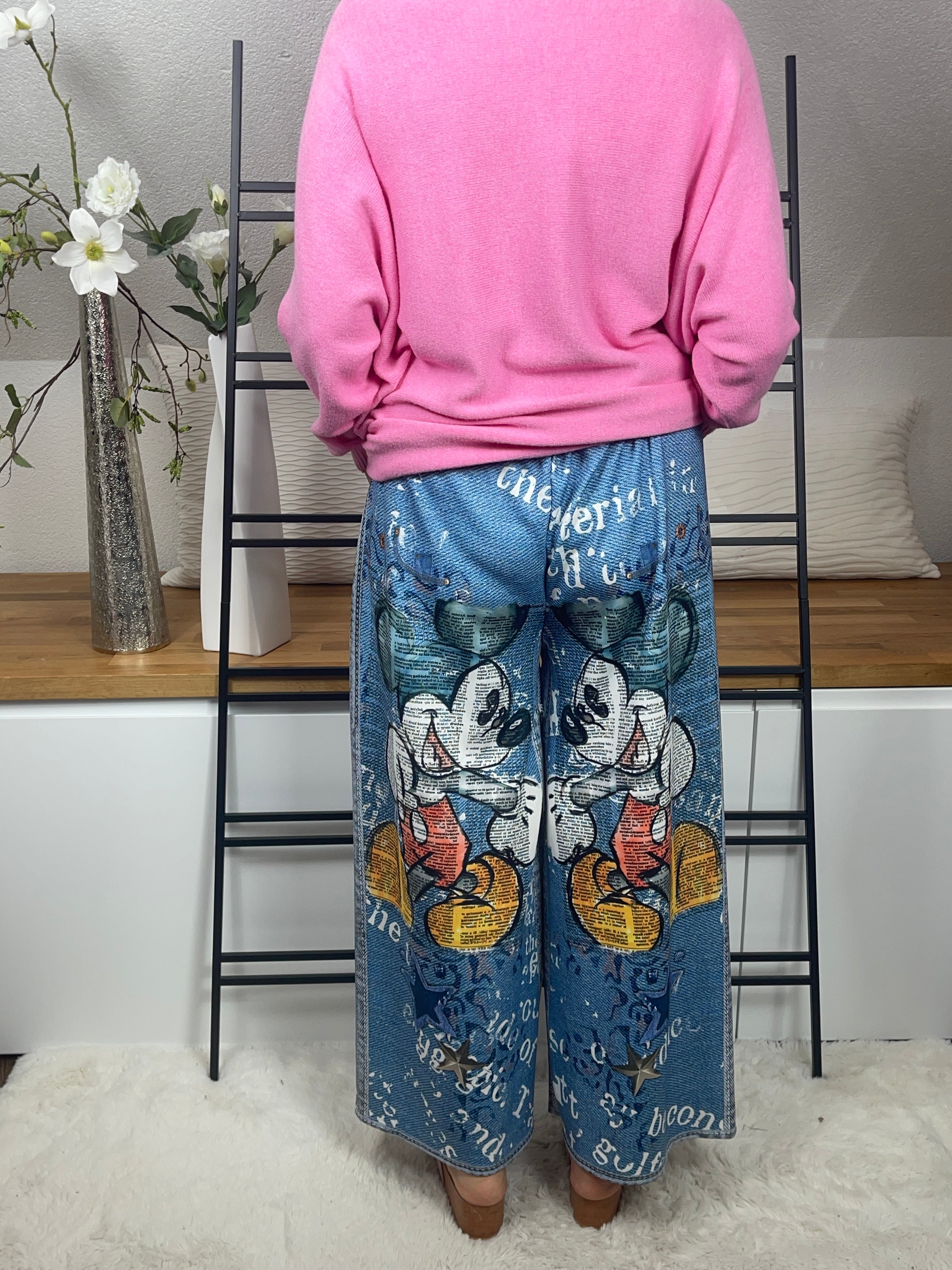 Elegante weite Damen - Jogpant „Mickey - Minney“ mit „3 D“ Effekt Einheitsgrösse Gr. 44 - 54 in 5 Varianten