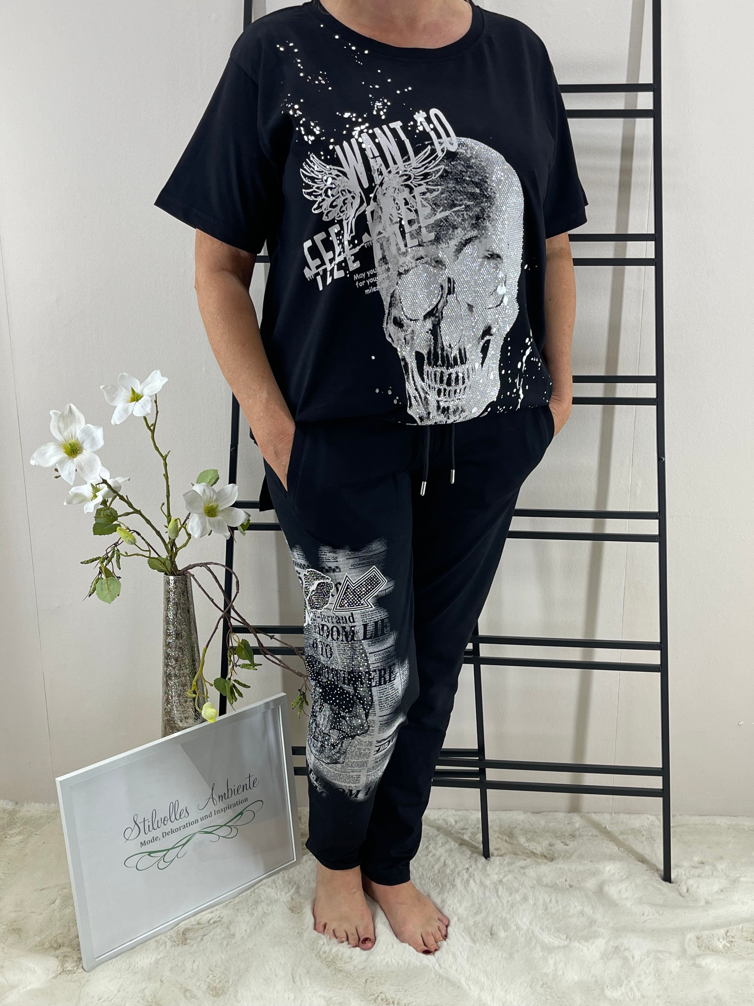 T - Shirt „Totenkopf“ von EU-Queen Gr. 36 - 48