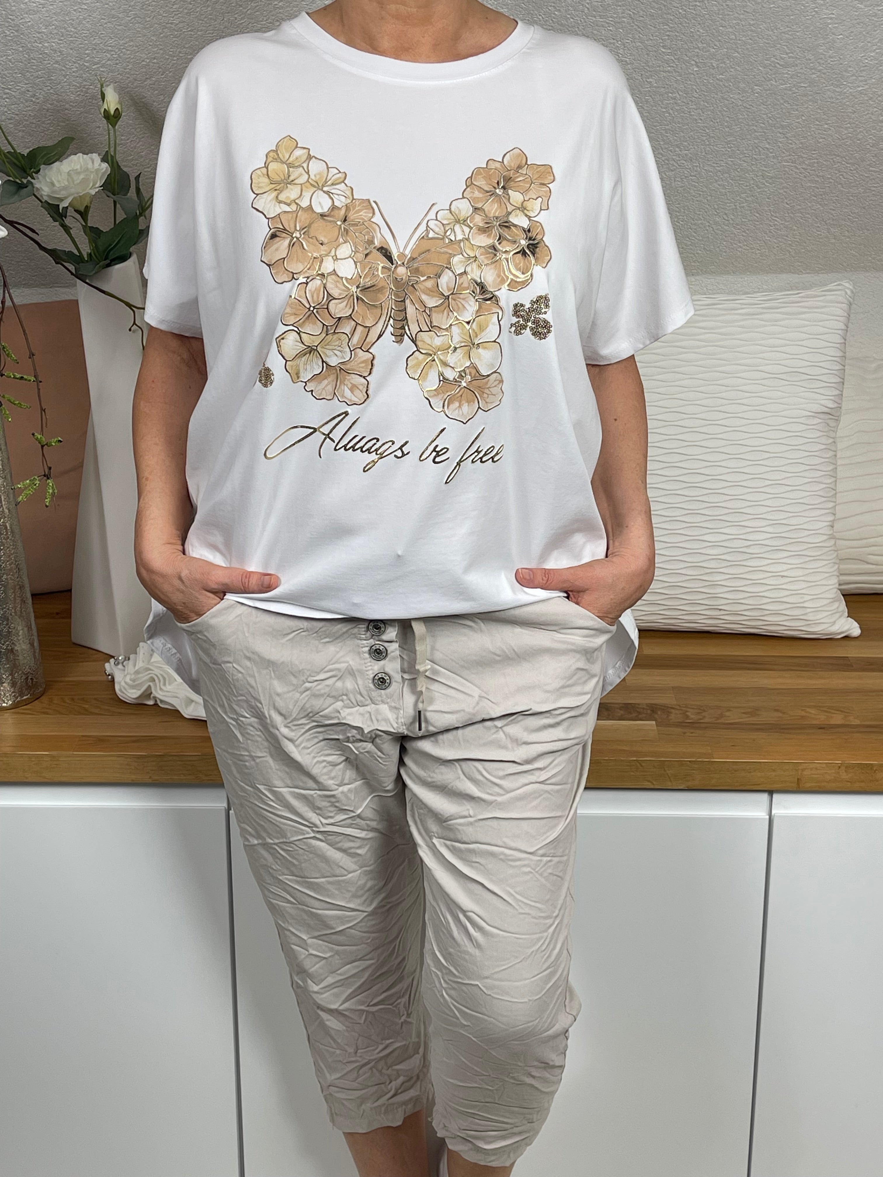 Damen T - Shirt „Schmetterling“ Einheitsgrösse Gr. 44 - 48 in 4 Farben