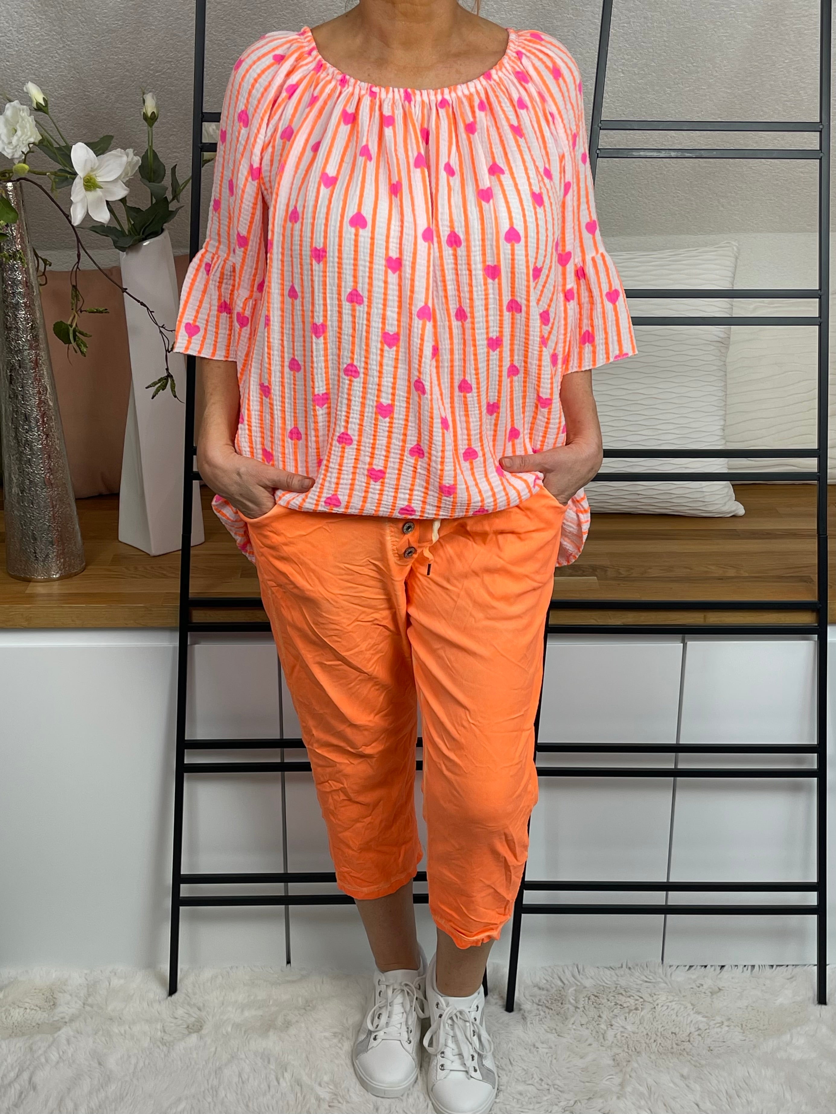 Damen Tunika mit „Herzchen Print“ Einheitsgrösse Gr. 38 - 44/46 in neonorange - weiß