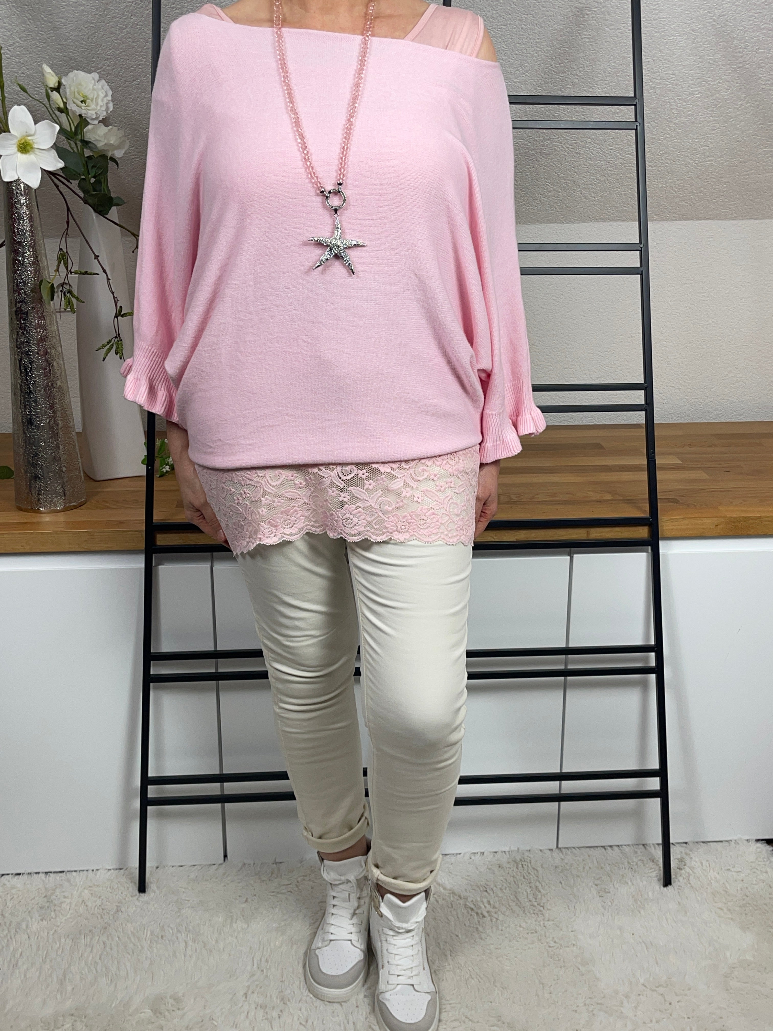 Damen - Top mit eleganter Spitze Einheitsgröße Gr. 42 - 48