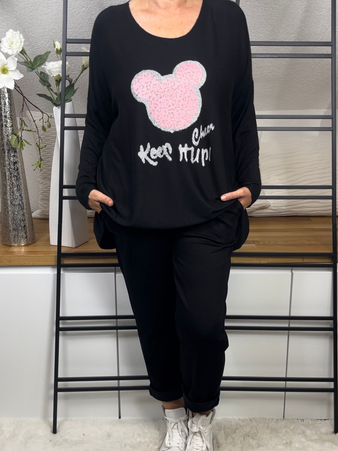 Damen -Feinstrick - Pullover „Mickey Mouse“ Einheitsgrösse Gr. 38 - 48 in 4 Farben