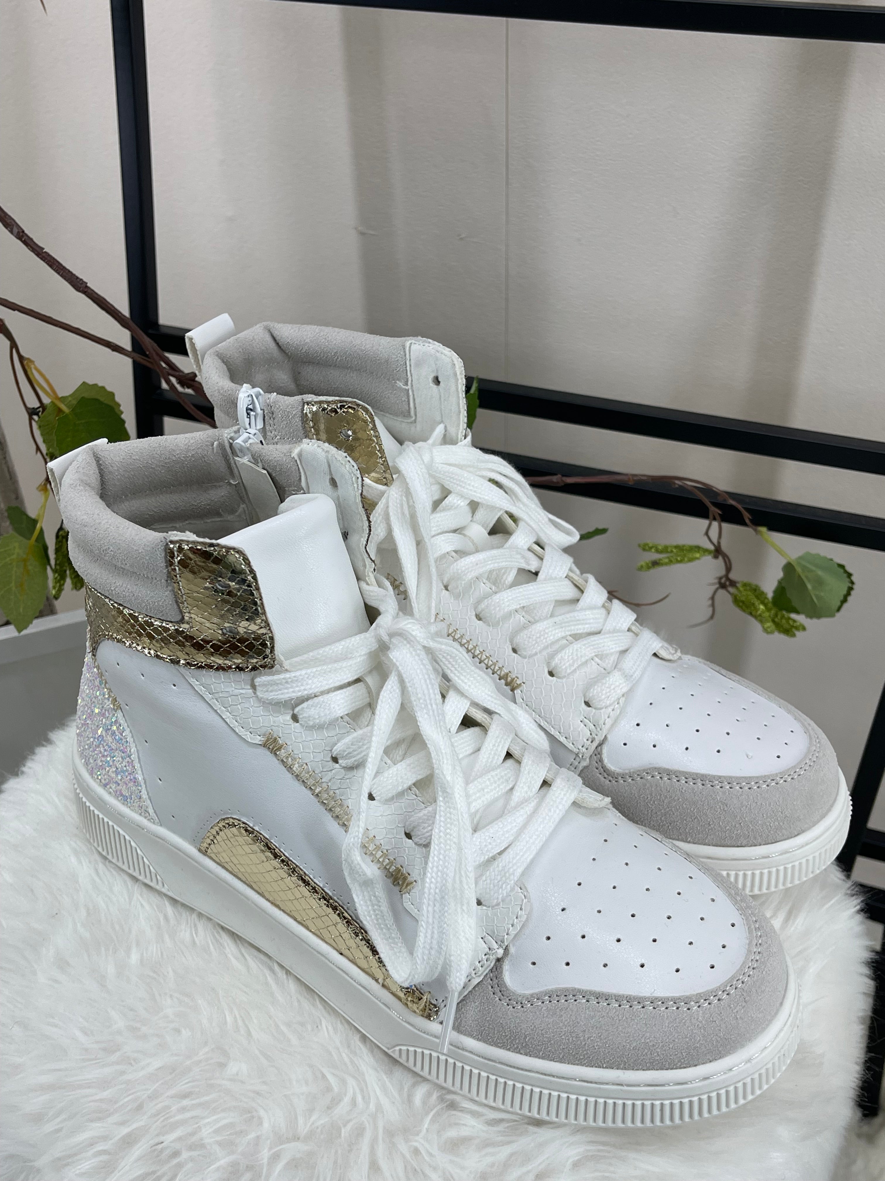 Sneaker „Goldfire“