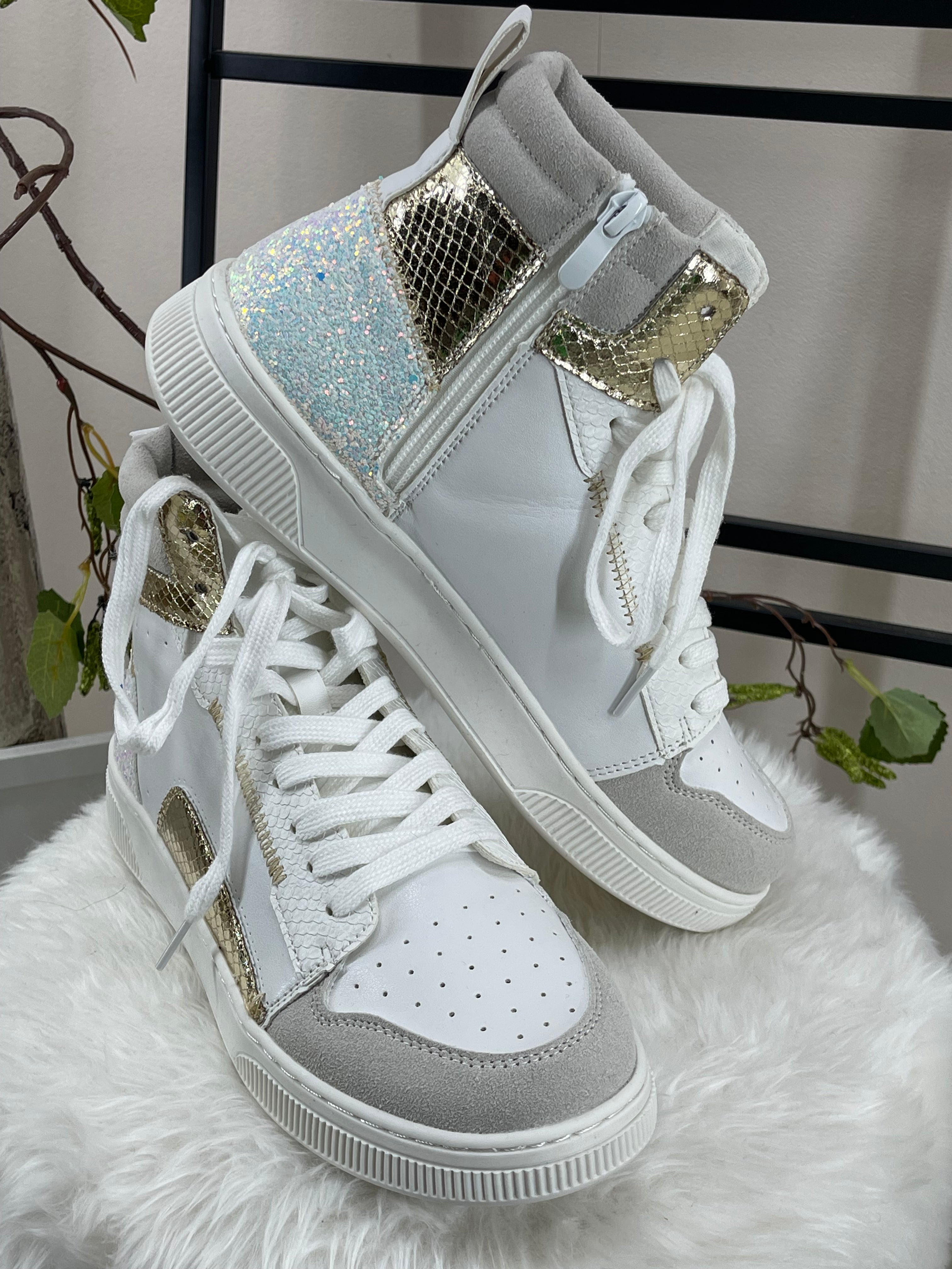 Sneaker „Goldfire“